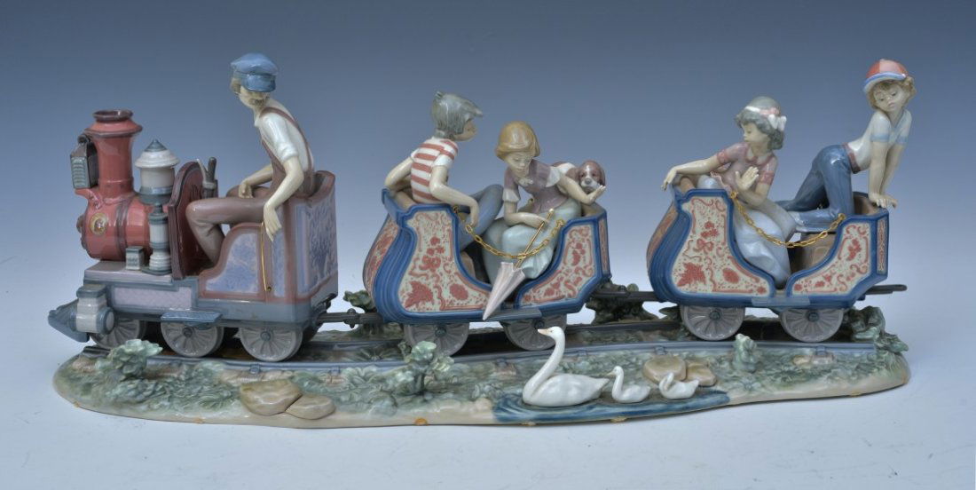 Lladro "Circus Train at the Fair" (1 of 5)