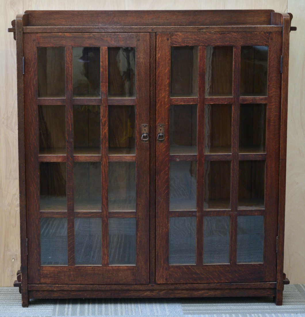 L & J.G. Stickley Mission Oak Double Door Bookcase (1 of 13)