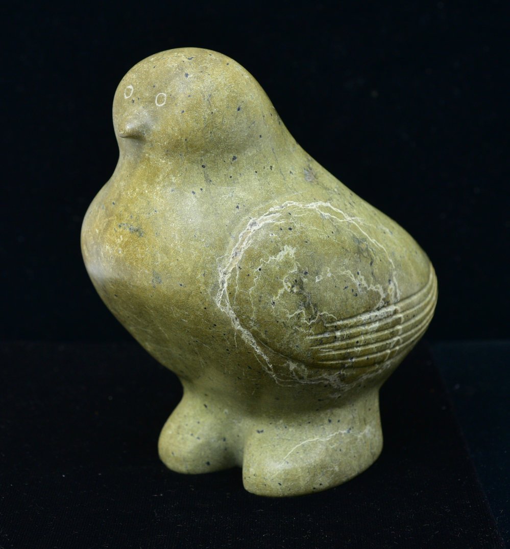 Inuit Soapstone Bird, Cape Dorset (1 of 4)