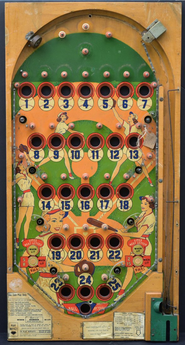 1940's Womans Baseball AAGPBL Pinball Machine (table only) (1 of 4)