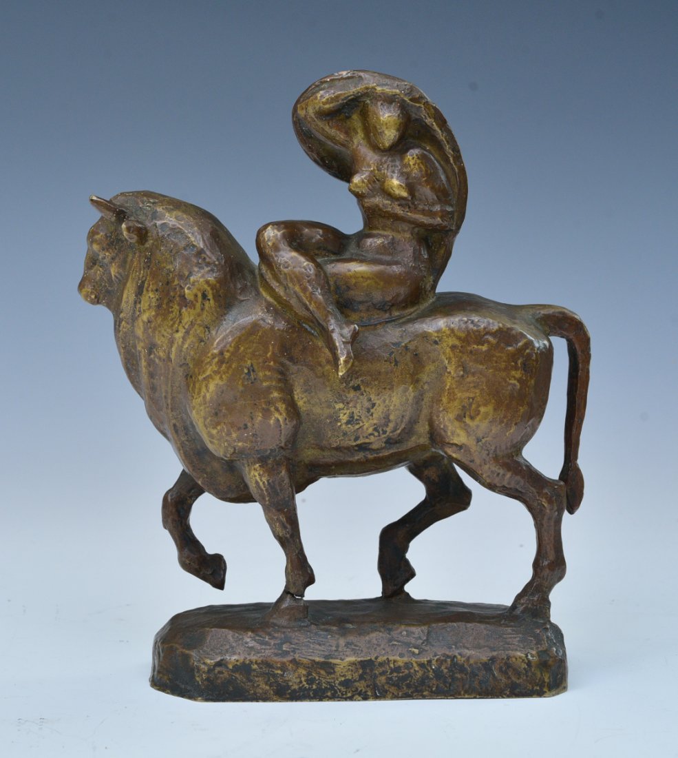Hugo Lederer (1871 - 1940) Bronze, Europa and the Bull: Hugo Lederer(1871 - 1940) Bronze, Europa and the Bull 8 1/2" high, 7 1/4" long, 2 1/4" wide circa 1930 SHIPPING AVAILABLE IN-HOUSE WITHIN THE CONTINENTAL U.S. FOR $40