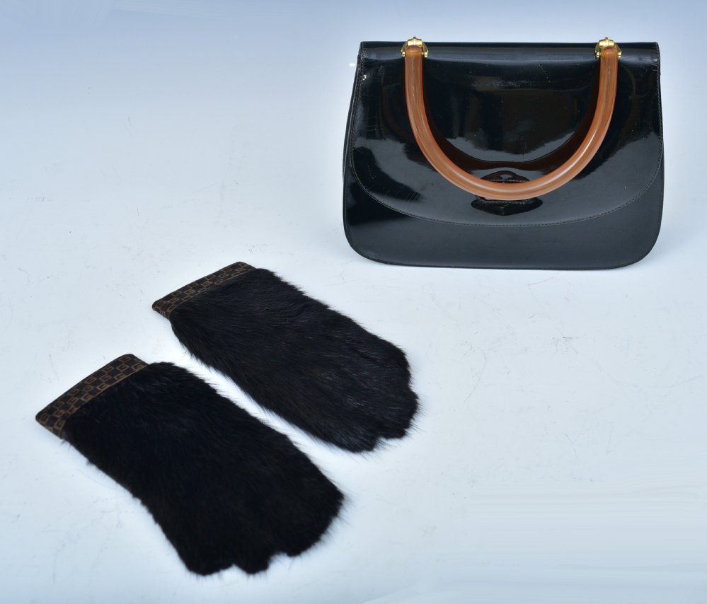 Gucci Black Patent Leather Hand Bag and Gucci Gloves (1 of 4)