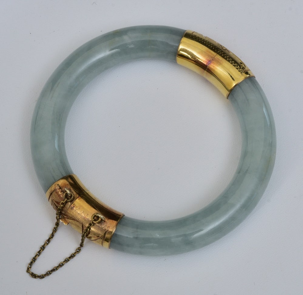 14k Gold Chinese Green Jade Bangle Bracelet (1 of 1)