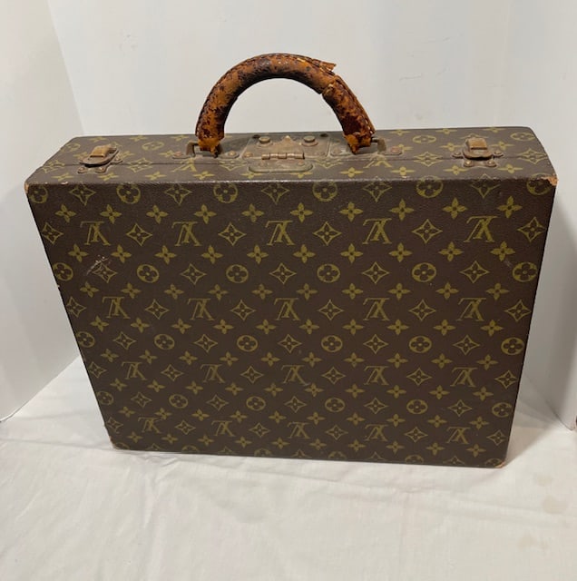 Louis Vuitton Brief Case (1 of 6)