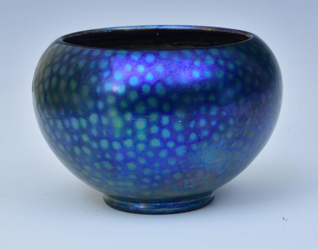 Zsolnay Iridescent "Eozin" Decorated Blue Bowl (1 of 7)