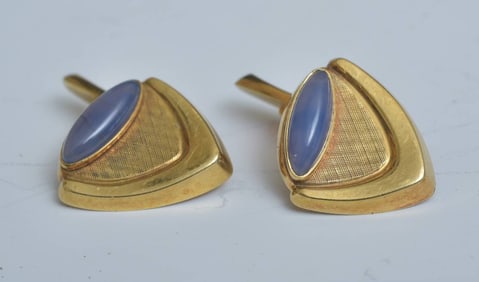 18k Gold Moderne Moonstone Cuff Links