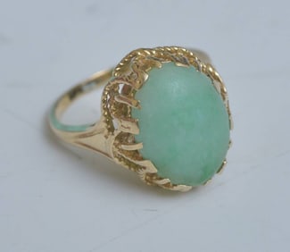 14k Gold Green Jade Ring
