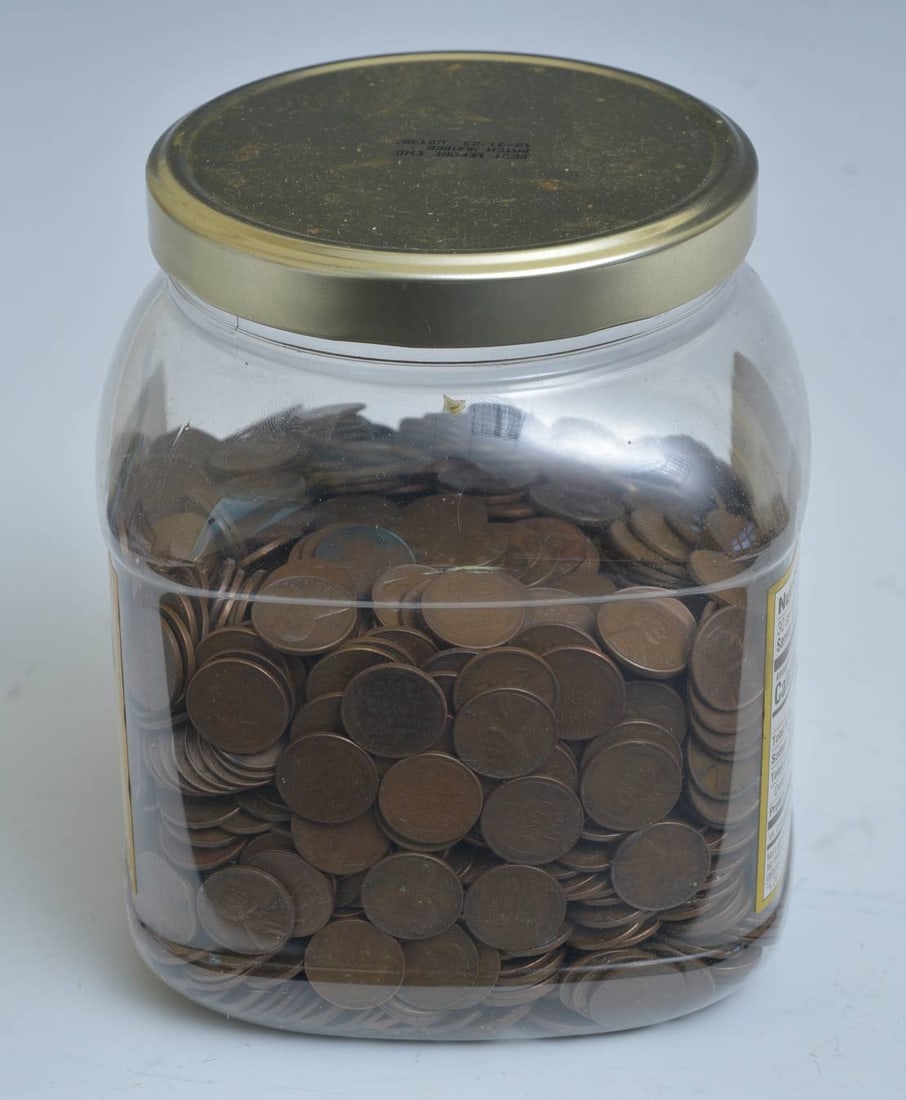 Collection of unsearched  Wheat Pennies (1 of 2)