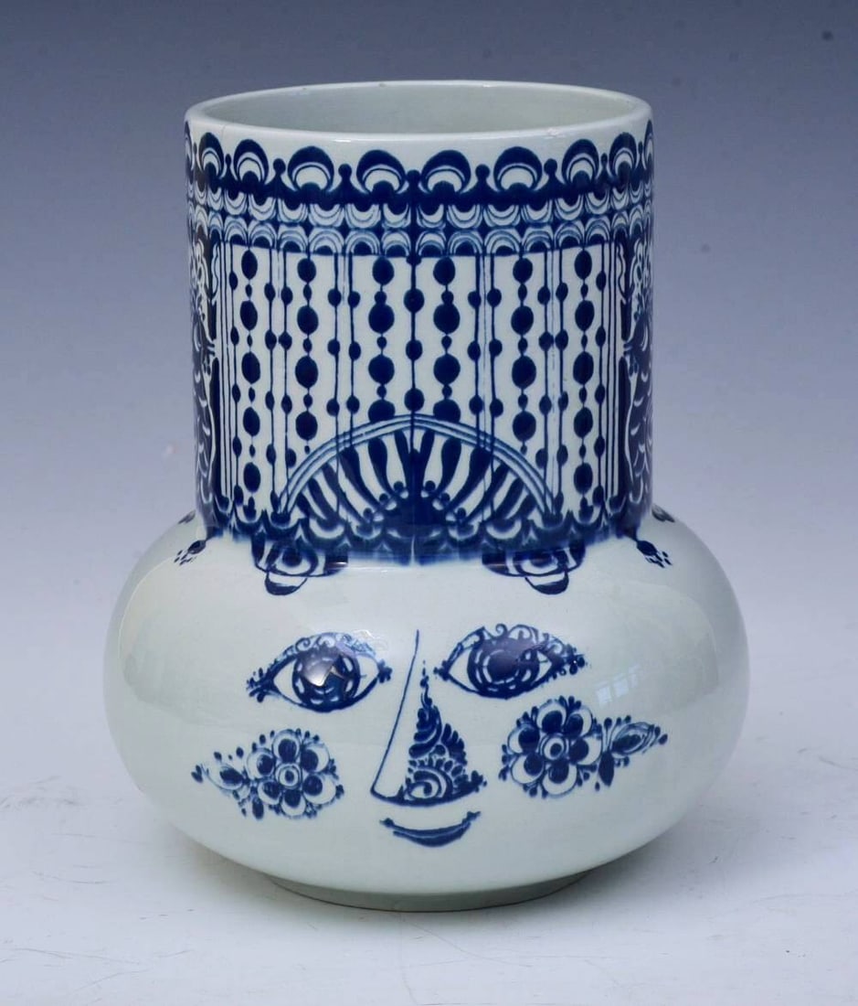 Bjorn Wiinblad for Nymolle Vase (1 of 4)