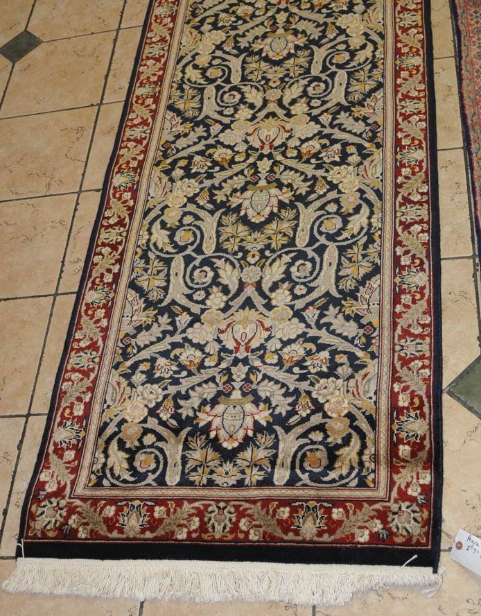 Agra Carpet: 2'7" x 8' 1" estimate 250/350 $50 Shipping available within the Continental USA . This amount excludes insurance which will be calculated based upon the selling price. All International shipping will