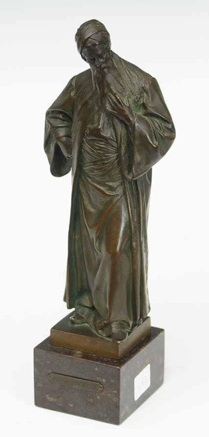 German Figural Bronze: Nathan Der Weise 9 1/2" high Oscar Gladenbeck & Co Foundry estimate 300/500 Shipping available within the Continental USA (excludes insurance) $35. International shippers are responsible for arranging