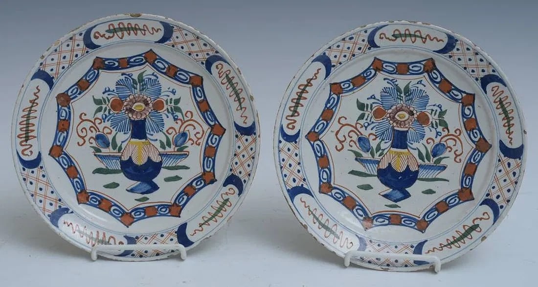 Pair of 18th Century Delft Polychrome Faience Plates, 9" diameter (1 of 4)