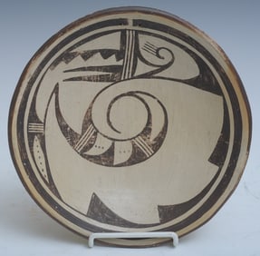 Hopi Pottery Low Bowl / Tray, 9" diameter