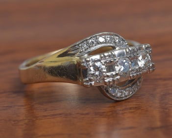 14k Gold Diamond Ring