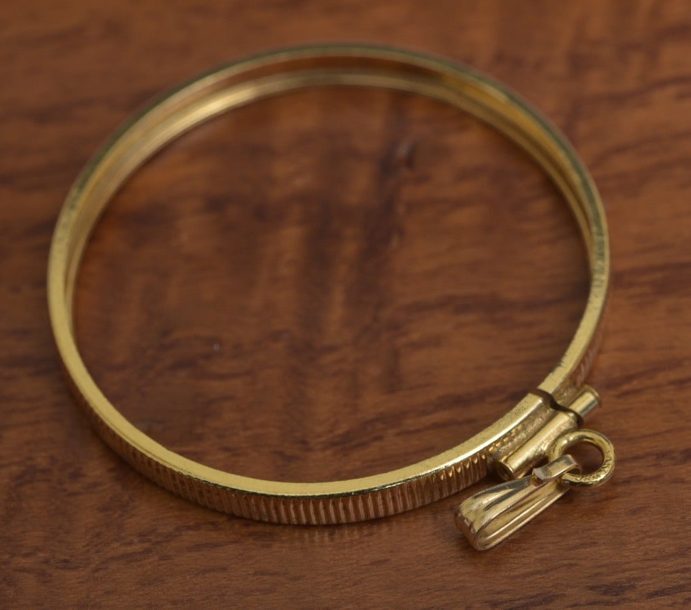 14k Gold Pendant Bezel (1 of 2)