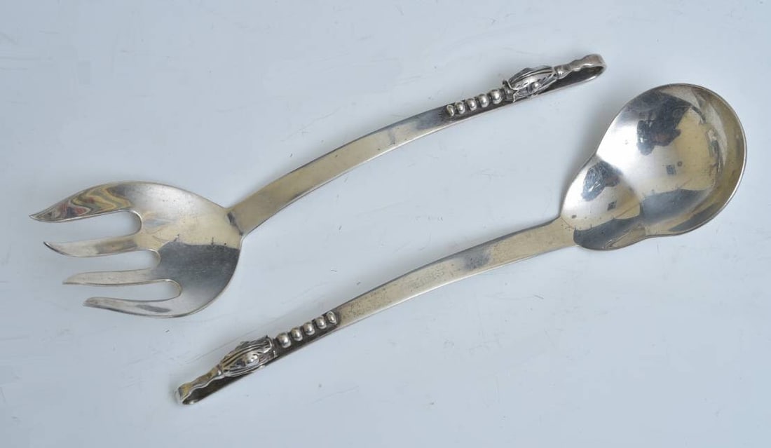 Mexican Sterling Silver Salad Set, "blossom" handles, 5.23 Troy Ounces: Mexican Sterling Silver Salad Set, "blossom" handles modeled after iconic Georg Jensen blossom pattern 5.23 troy ounces IN HOUSE SHIPPING W/I continental USA $25 DURING CHECKOUT CHOOSE "ARRANGE MY
