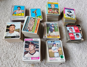 Shoebox Boyhood Collection of 1970s Baseball / Basketball Cards