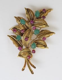 18k Gold Carved Emerald and Ruby Leaf Brooch