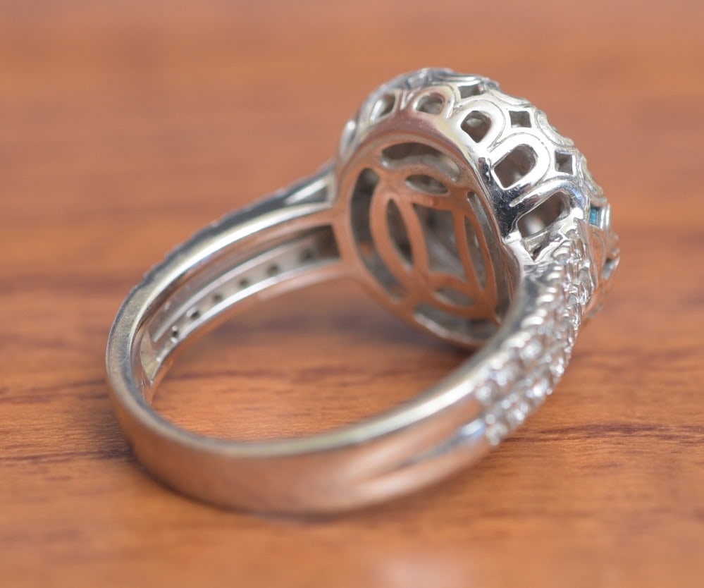 14k White Gold Diamond Cocktail Ring - 2