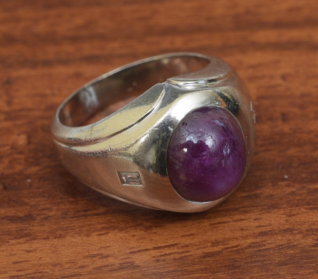 14k Gold Star Ruby Ring (1 of 2)