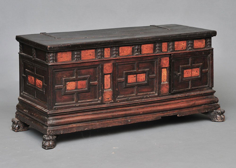 Italian Walnut Cassoni (1 of 5)