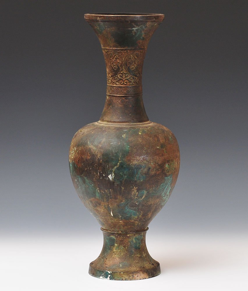 Early Chinese Bronze Vase (1 of 7)