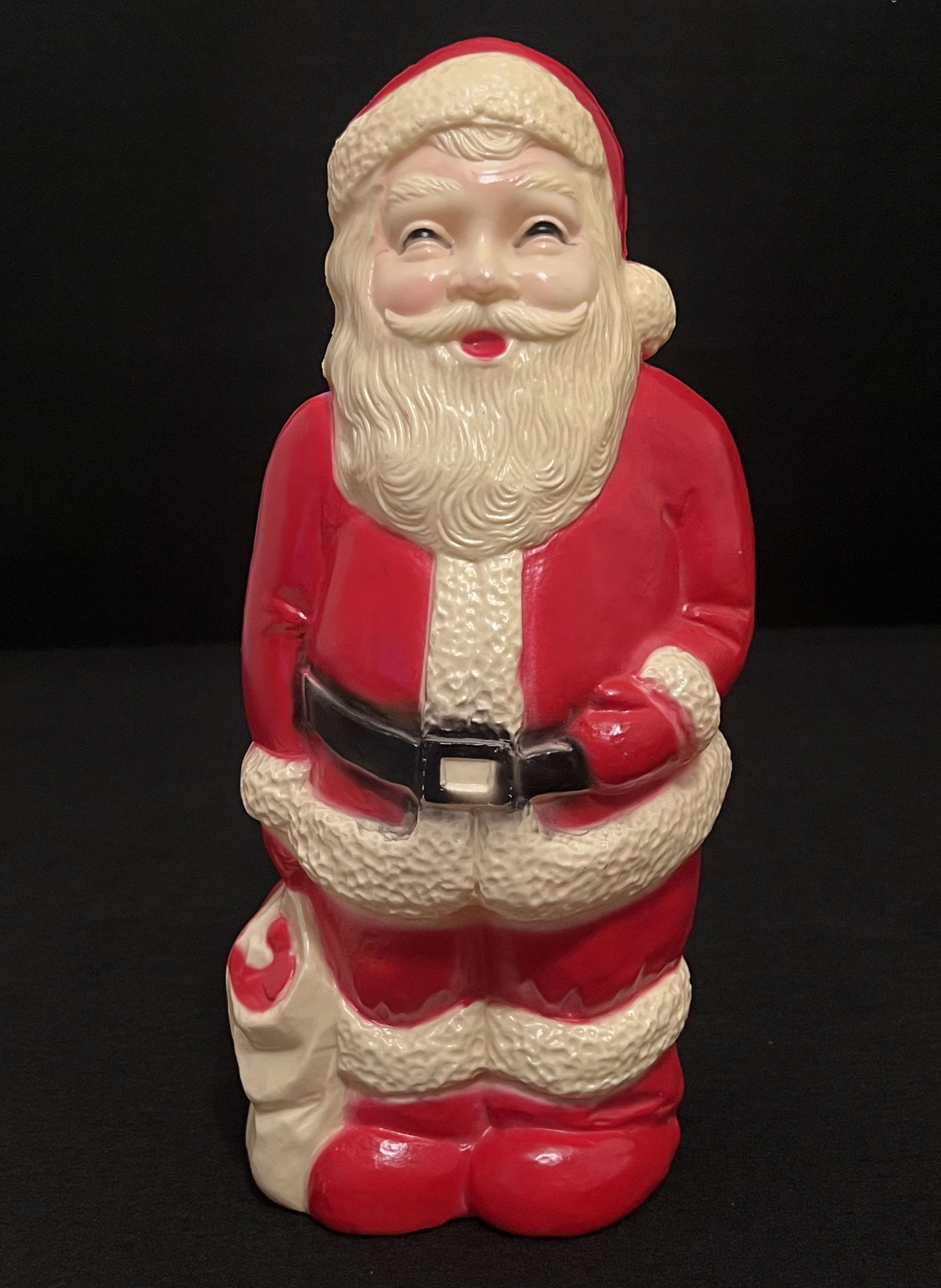 Vintage Holiday Blow Mold Santa (1 of 5)