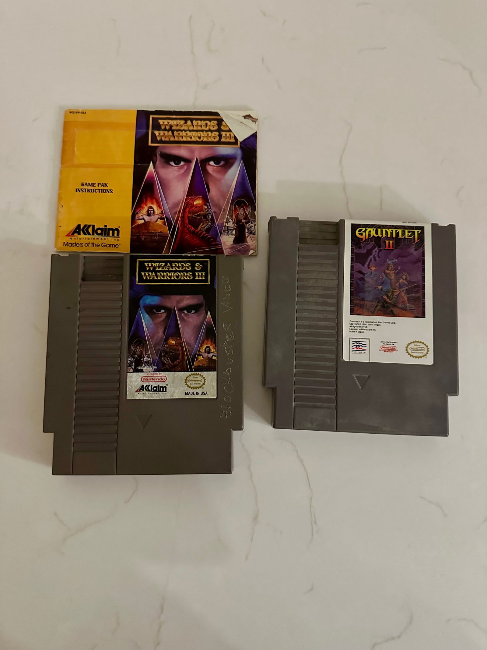Nintendo Nes Original games lot of 2, Gauntlet II, Wizard and Warriors III with instructional manual: Nintendo Nes Original games lot of 2, Gauntlet II, Wizard and Warriors III with instructional manual