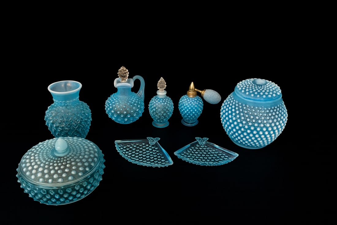 Fenton Blue Opalescent Hobnail Vanity / Dresser Set (8pcs) — Perfume Bottles, Atomizer, Powder (1 of 5)
