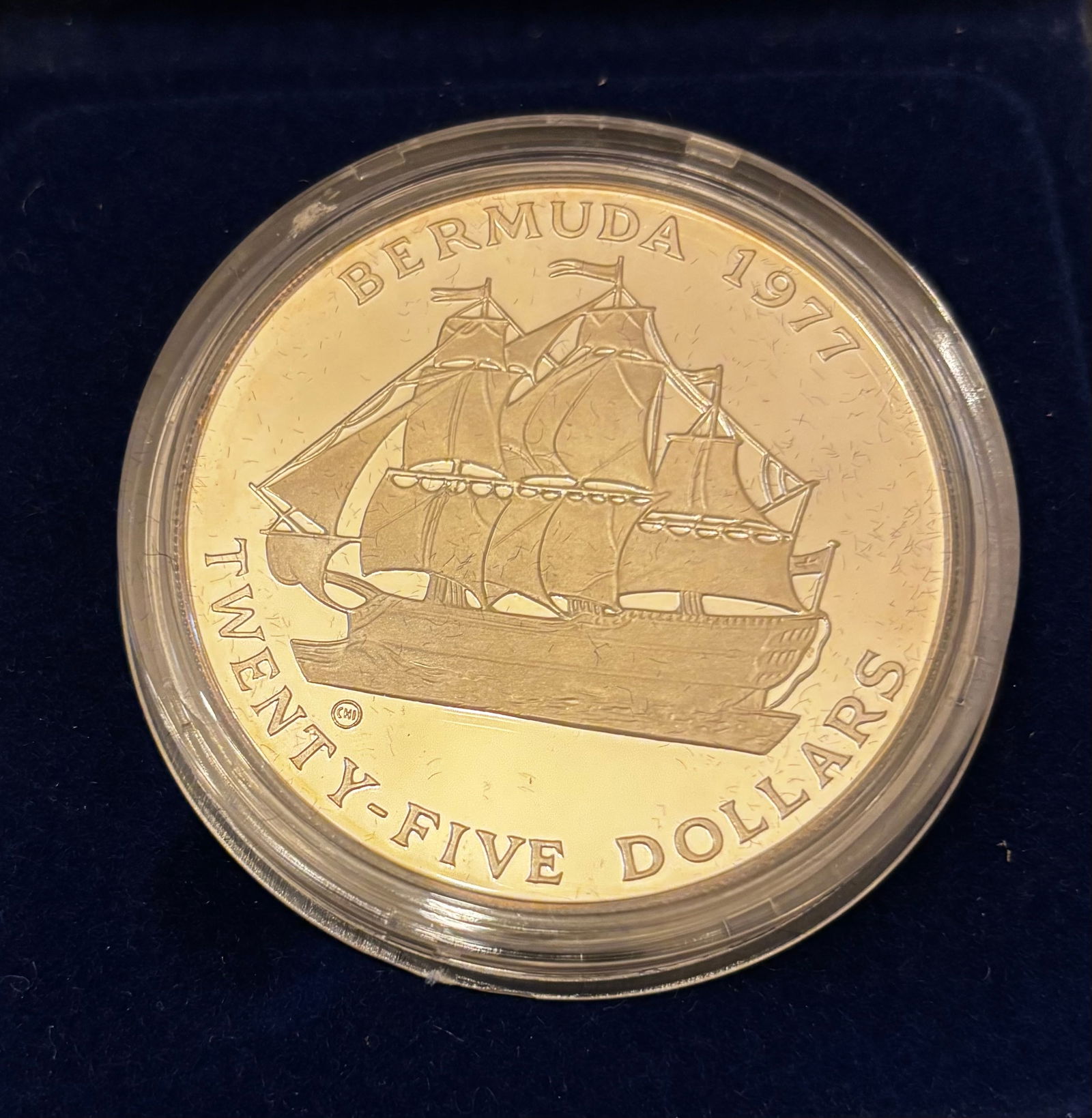 Bermuda 1977 Silver Jubilee Commemorative Coin – Bermuda Monetary Authority – Case (1 of 4)