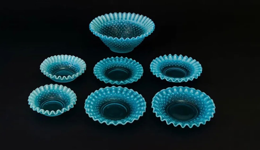 Fenton Blue Opalescent Hobnail Ruffled Glass Serving Set – 7 Pieces (1 of 4)