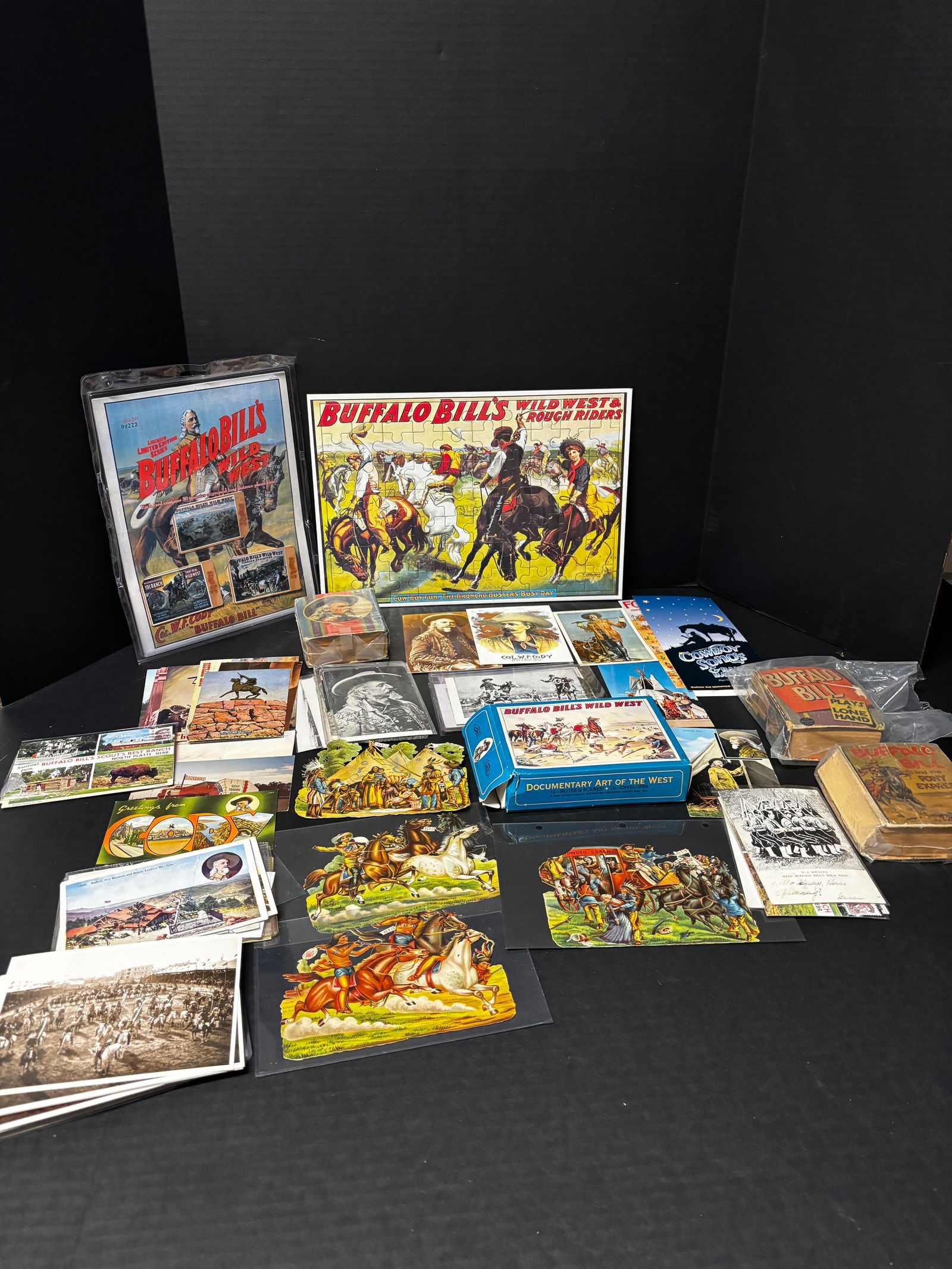 Buffalo Bill’s Wild West Ephemera & Collectibles Group – Postcards, Prints, Games & Souvenirs (1 of 8)
