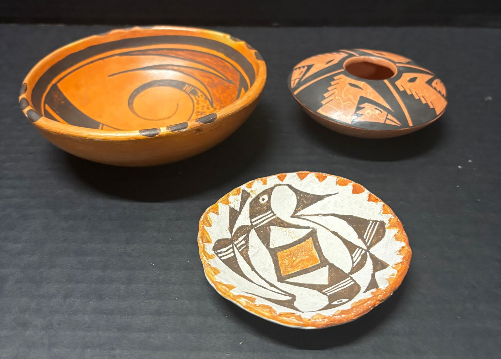 Southwest Native American–Style Pottery Bowls, Group of Three - 2