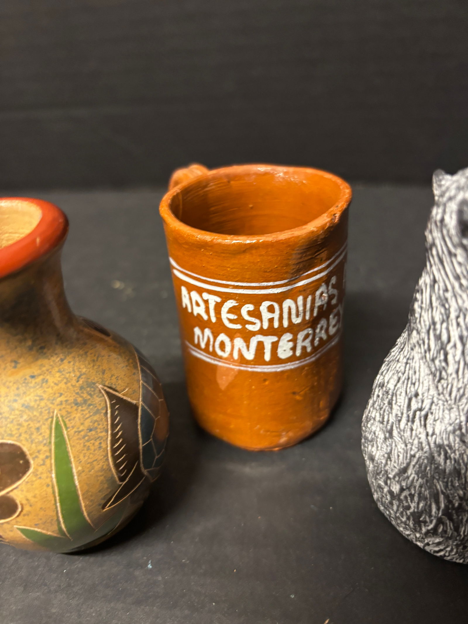 Mixed Decorative Folk Art & Studio Objects Group (7 pcs - 5