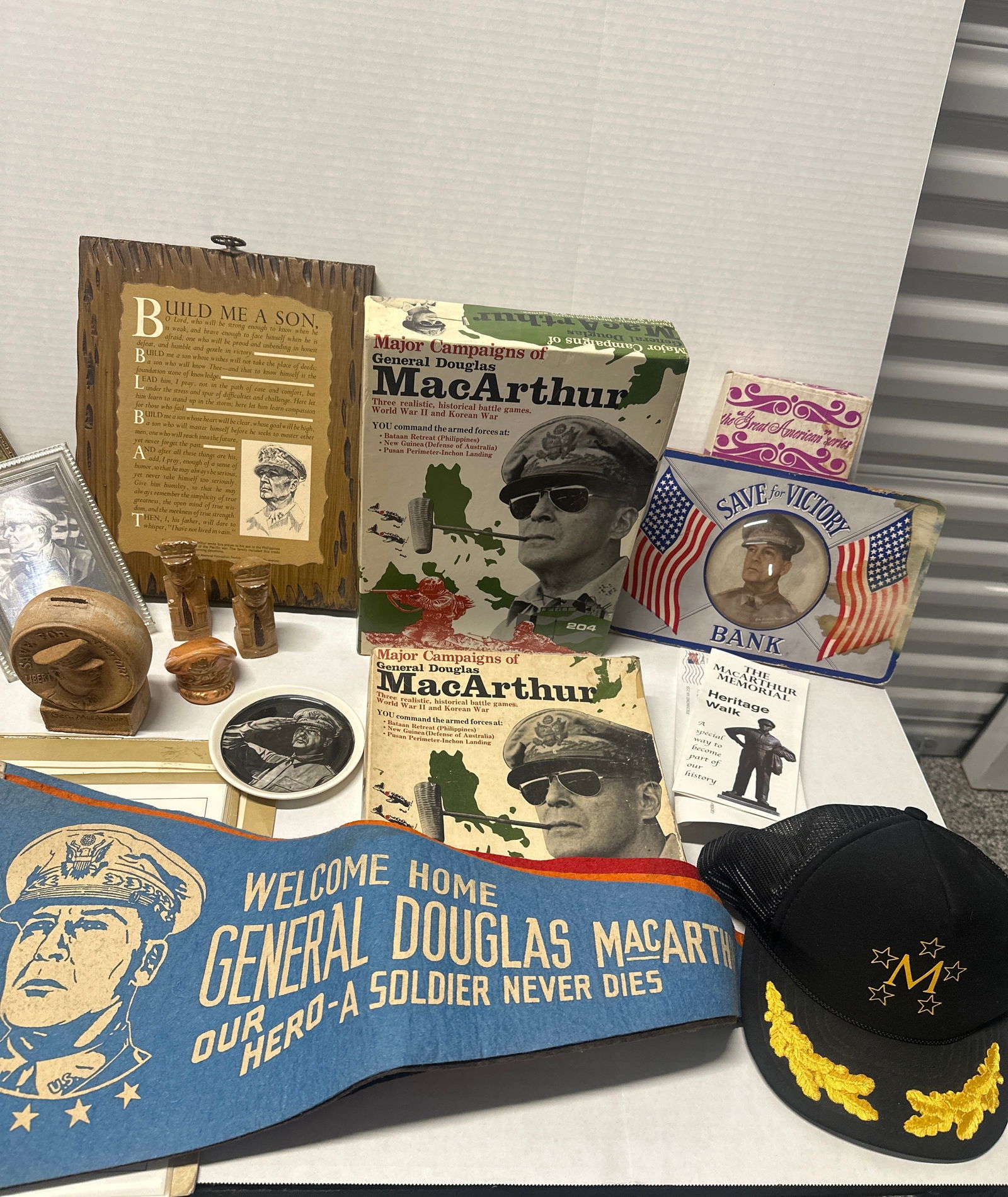 Large mixed MacArthur memorabilia - 20