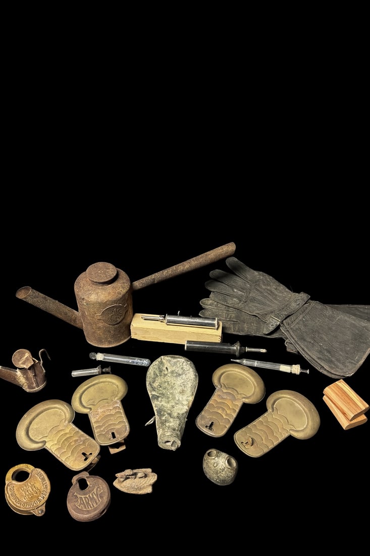 Large Mixed Lot of Antique Tools, Locks & Hardware (Early 1900s) – 20+ Pieces (1 of 5)