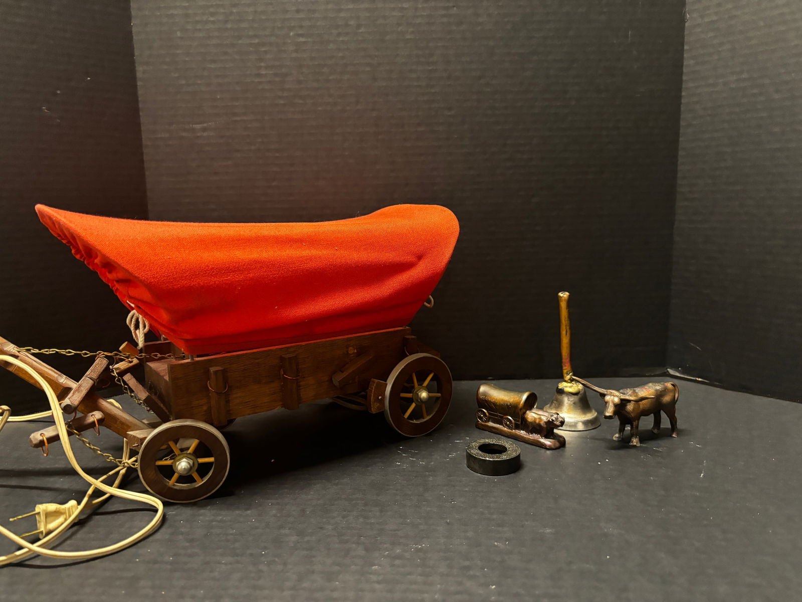 Antique Western-Themed Wagon Lamp & Figural Accessories Lot (1 of 4)