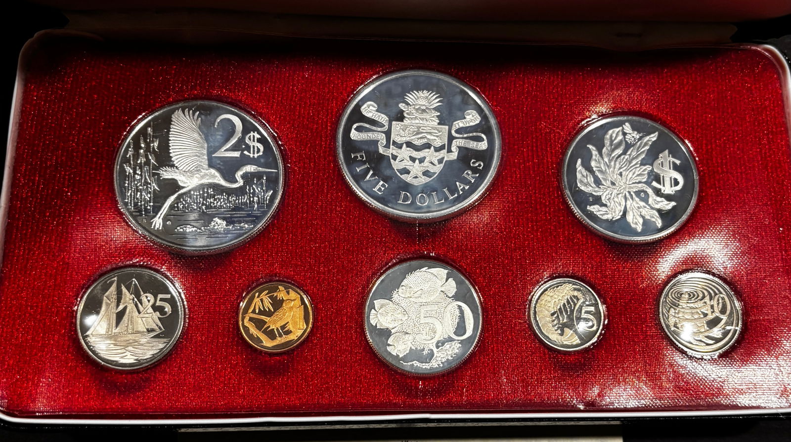 1975 Cayman Islands Proof Coin Set Royal Canadian Mint w/ Case & COA (1 of 3)