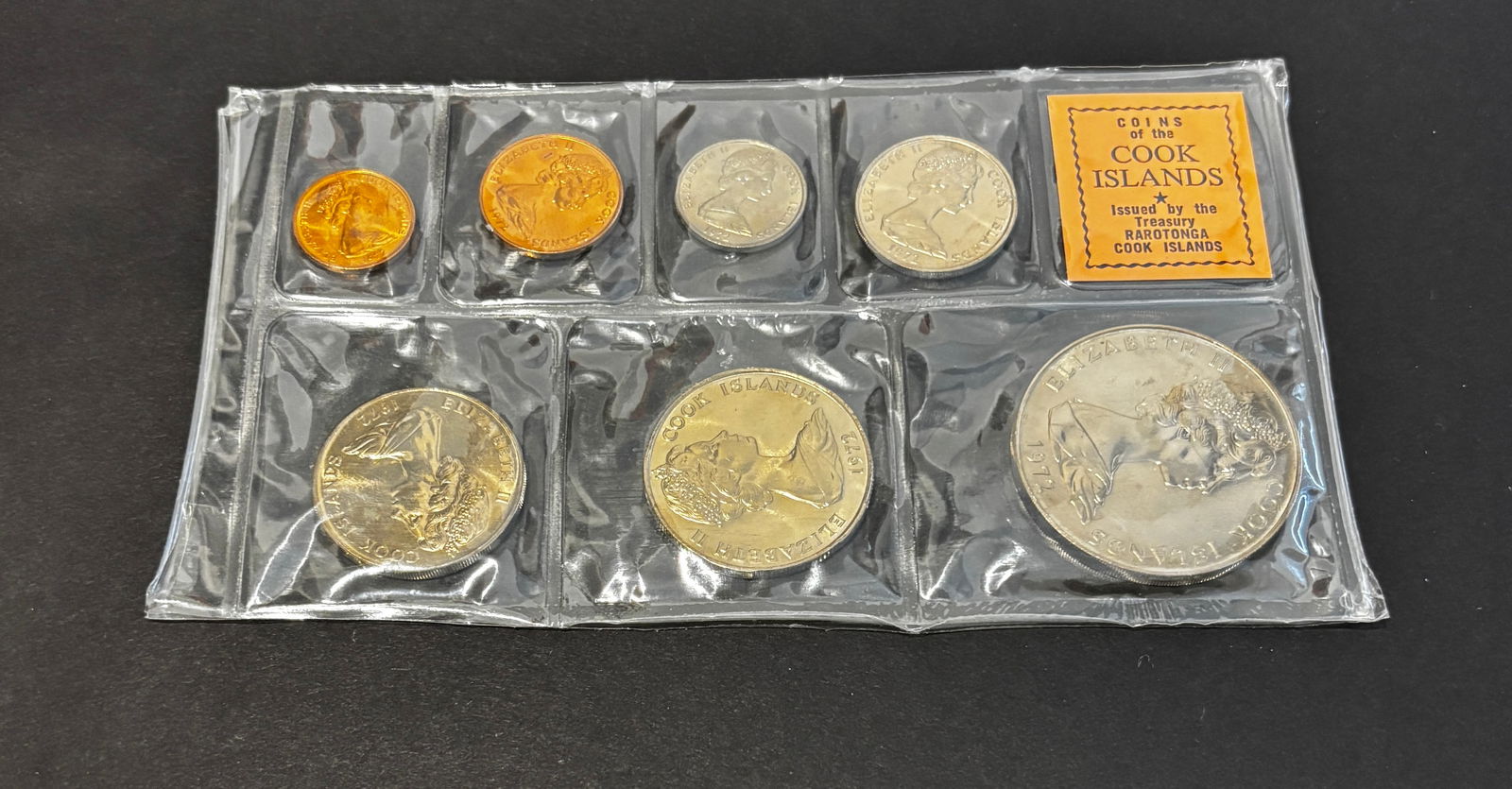 1972 Cook Islands Uncirculated First Coin Set Royal Australian Mint (1 of 2)