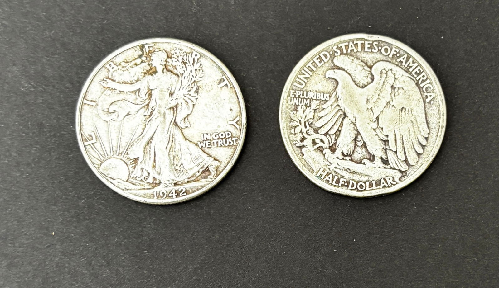18 1942 Walking Liberty Silver Half Dollars Lot (1 of 2)