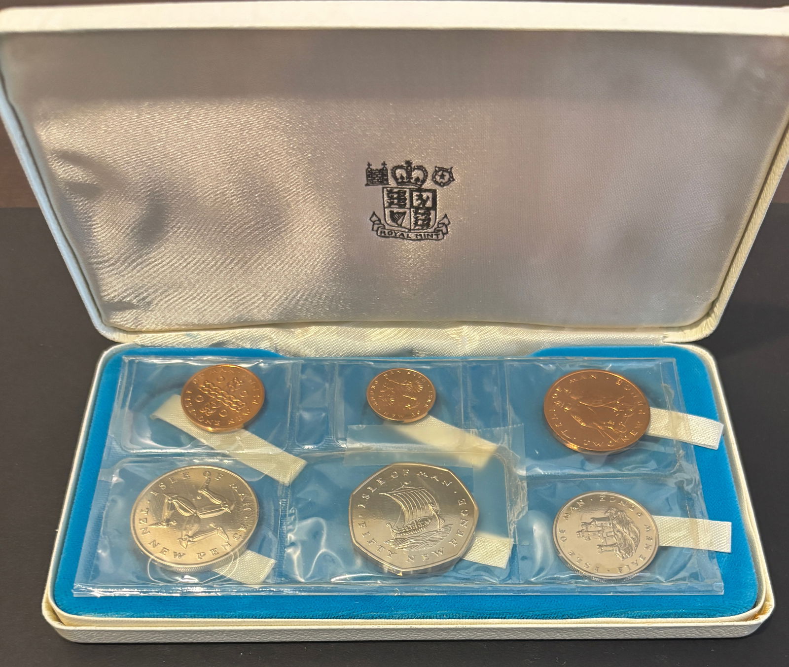 1971 Isle Of Man Royal Mint Proof Coin Set In Original Case (1 of 3)