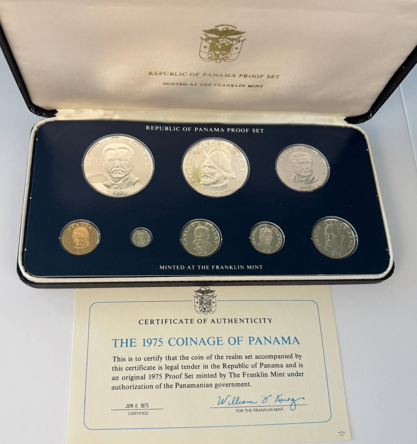 1975 Republic Of Panama Proof Coin Set Franklin Mint With COA And Case (1 of 4)