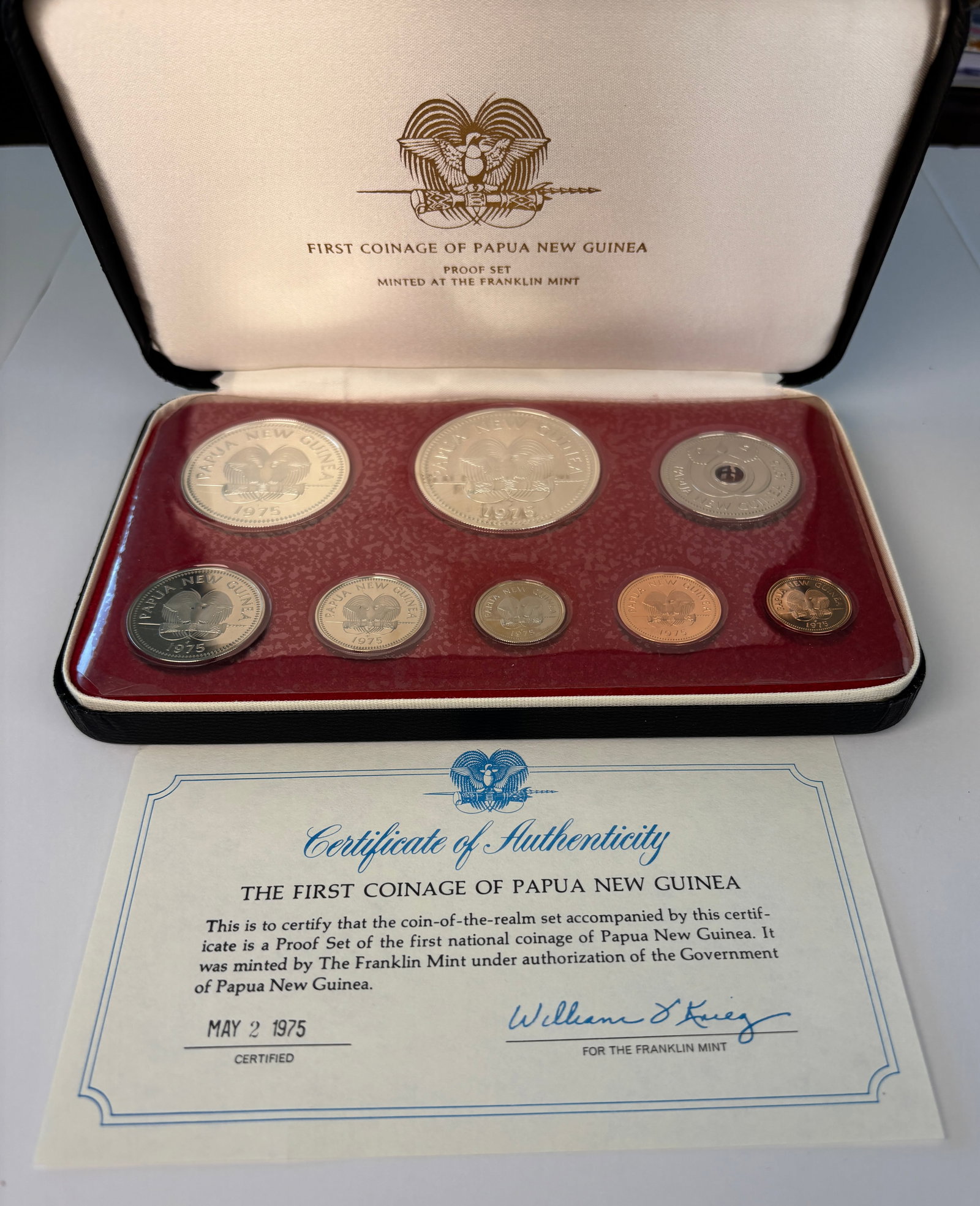 1975 Papua New Guinea First Coinage Proof Set Franklin Mint Original Case COA (1 of 3)