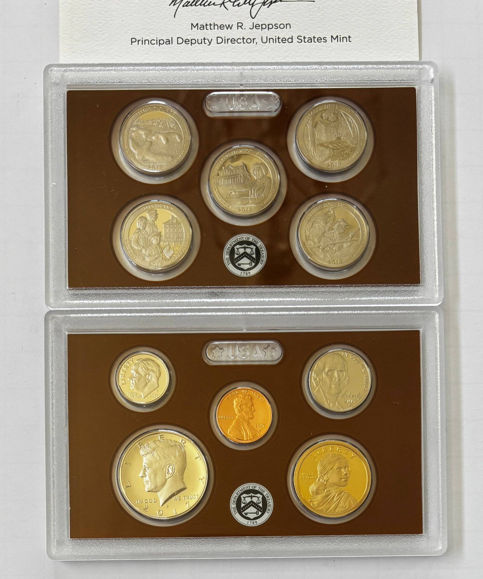 2017 United States Mint Proof Set with Original Government Packaging and Certificate (1 of 4)