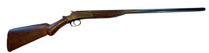 N.W. Victor Single Shot Shotgun 12 Gauge Serial 248425: N.W. Victor single shot shotgun chambered in 12 gauge, manufactured by The Crescent Fire Arms Co., Norwich, Connecticut, featuring a break-action design with exposed hammer and classic sporting config