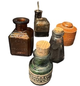 5pc Antique Industrial Scientific Recorder Ink Bottles E.WEBER & CO INDELIBLE GREEN INK FOXBORO: Five (5) antique industrial scientific ink bottles including E.WEBER & CO INDELIBLE GREEN INK with paper label (green glass), clear CHARLES PROD (copyright base), amber FOXBORO RECORDER INC, amber BRI