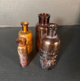 Antique LIQUOZONE & Frederick Stearns Amber Medicine Bottle Lot 4pcs Embossed 4–6 (1 of 8)