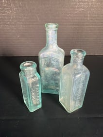 Antique Medicine Bottles (3) Davis Painkiller McLean Volcanic Oil Marshall Snuff Aqua Glass (1 of 6)