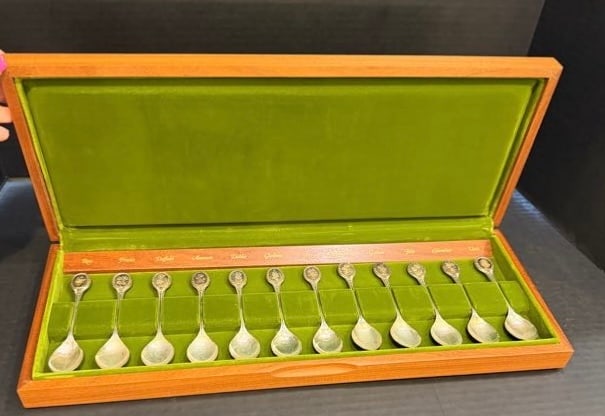 Antique English Botanical Silver Spoons (1 of 11)
