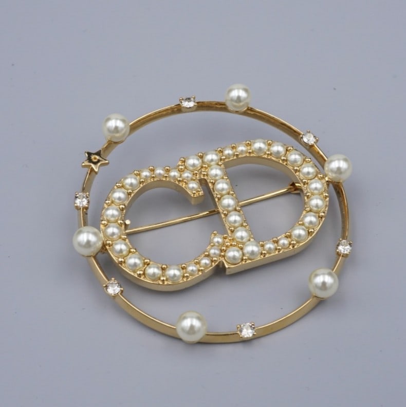 Authentic Christian Dior Clair D Lune Brooch w/ Box Pouch OS686 (1 of 3)